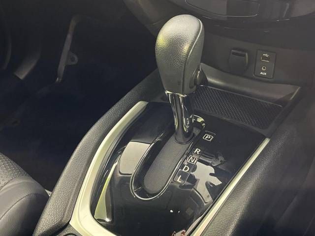Nissan X-TRAIL 2016-02 10926-19
