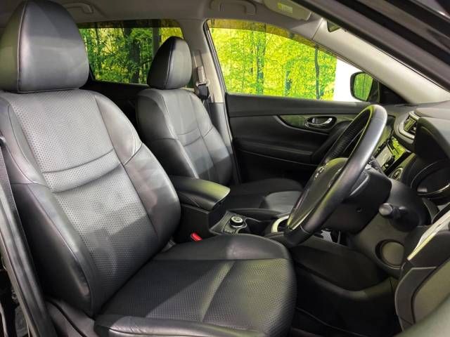 Nissan X-TRAIL 2016-02 10926-7