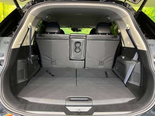 Nissan X-TRAIL 2016-02 10926-10