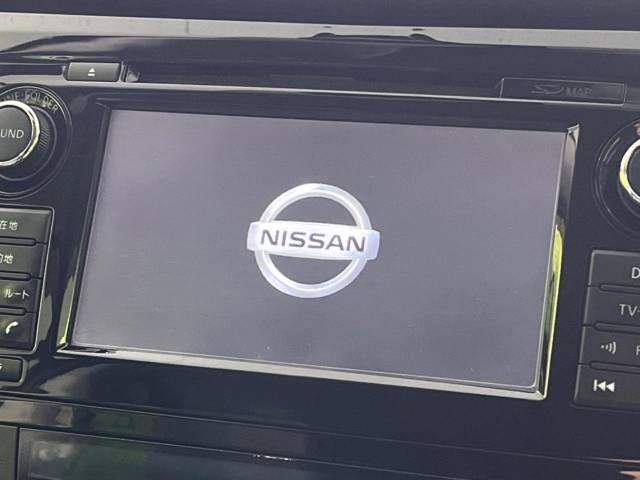 Nissan X-TRAIL 2016-02 10926-3