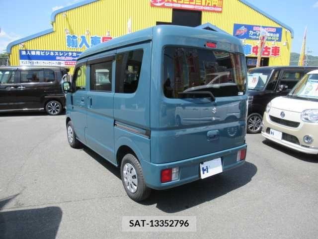 Suzuki EVERY 2024-04 301667-6
