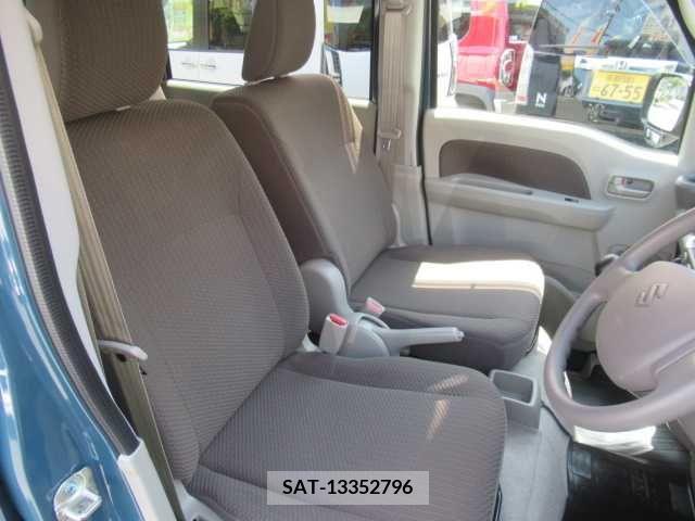 Suzuki EVERY 2024-04 301667-10