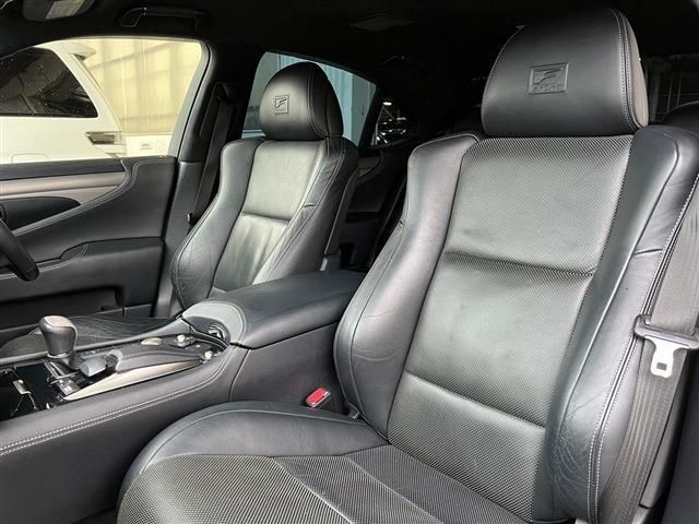 Lexus LS 2012-11 3975-18