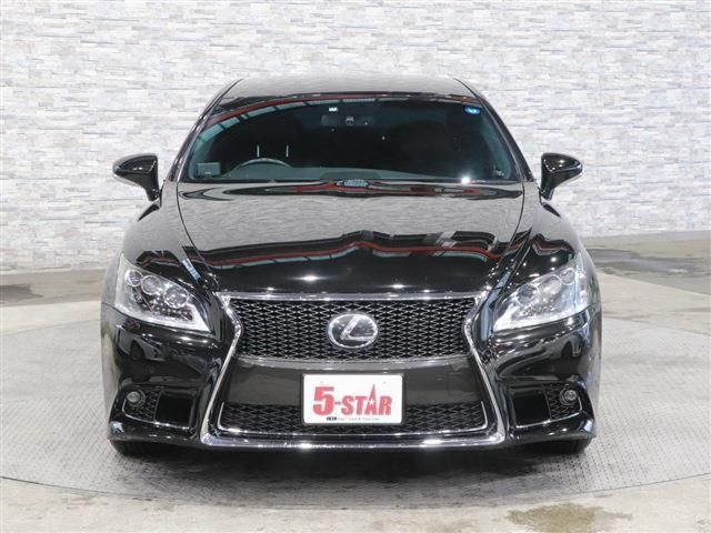 Lexus LS 2012-11 3975-4