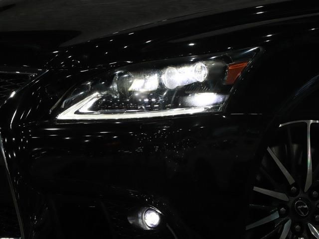 Lexus LS 2012-11 3975-8