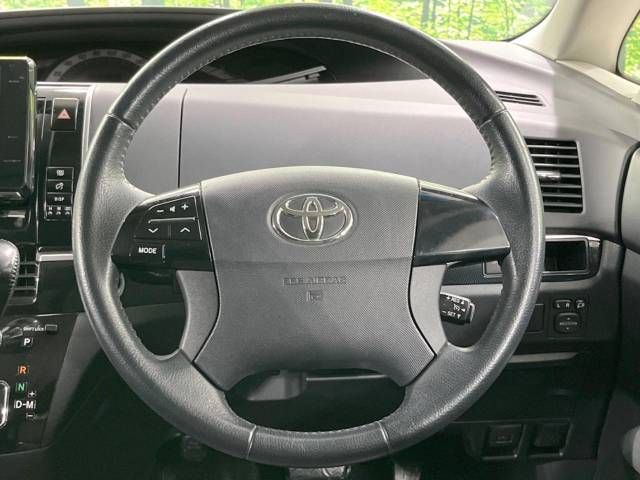 Toyota ESTIMA 2012-12 194737-12