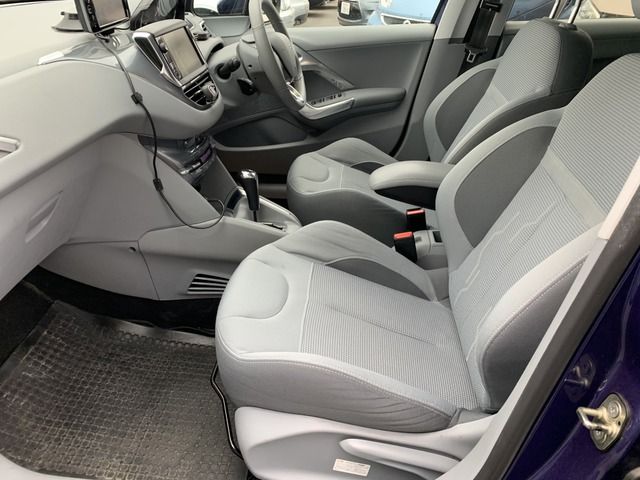 Peugeot 208 2013-11 5170-16
