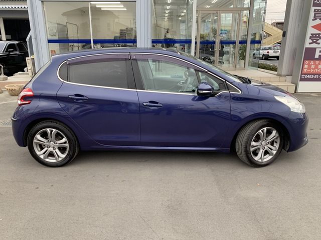 Peugeot 208 2013-11 5170-10