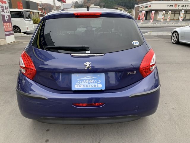 Peugeot 208 2013-11 5170-8