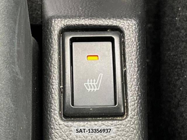 Suzuki SWIFT 2017-04 251031-7