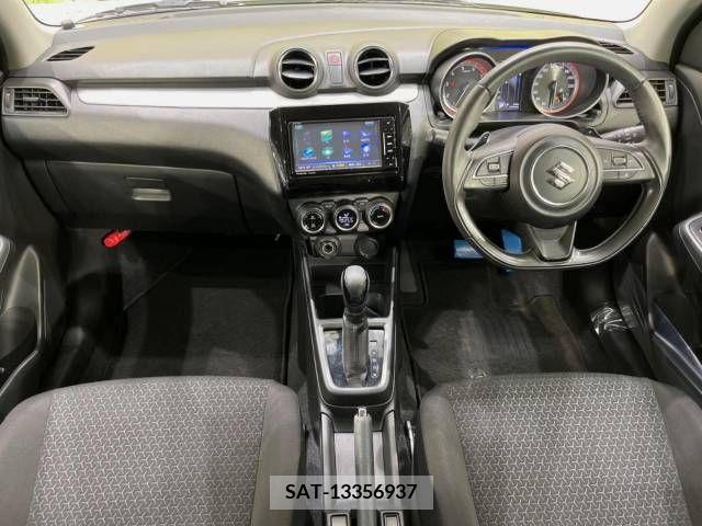 Suzuki SWIFT 2017-04 251031-1