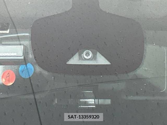 Nissan SERENA 2018-04 393910-2