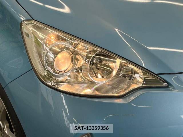 Toyota AQUA 2013-11 338296-12