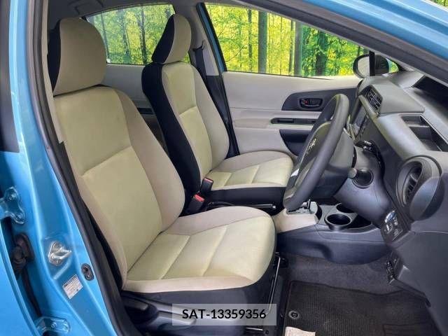 Toyota AQUA 2013-11 338296-8