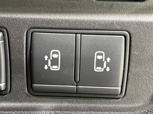 Nissan SERENA 2016-08 24843-6