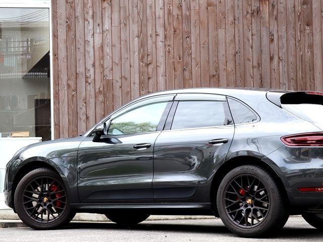 Porsche MACAN 2016-10 1796-7