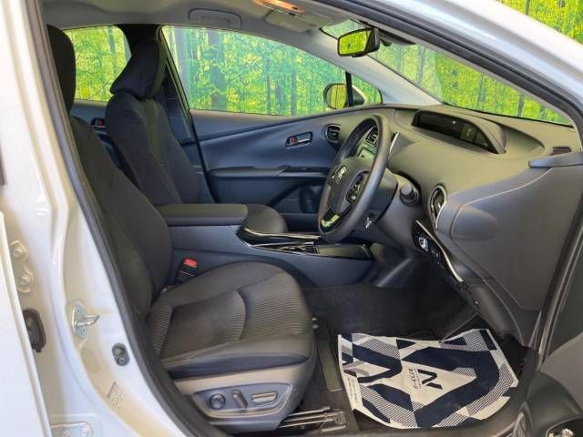 Toyota PRIUS 2020-10 12635-9