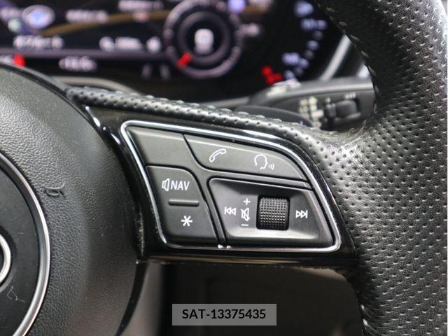 Audi A4 2017-07 374683-22