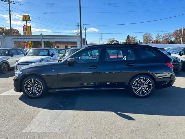 Bmw 3 SERIES 2022-01 28037-3