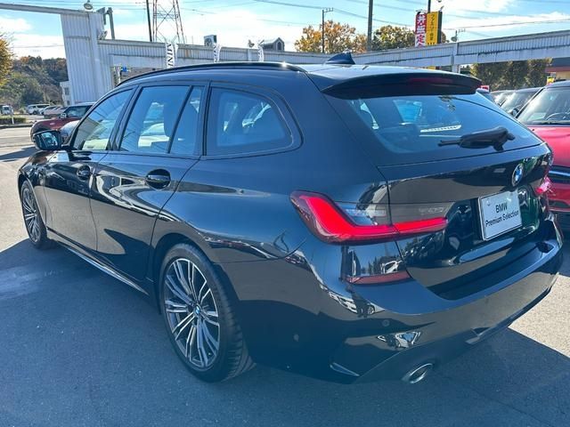 Bmw 3 SERIES 2022-01 28037-2
