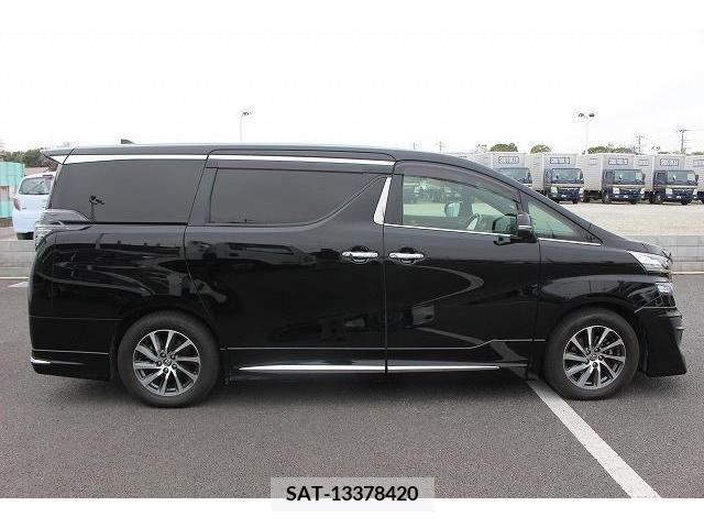 Toyota VELLFIRE 2015-12 372677-8
