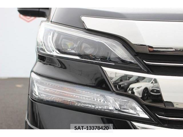 Toyota VELLFIRE 2015-12 372677-10