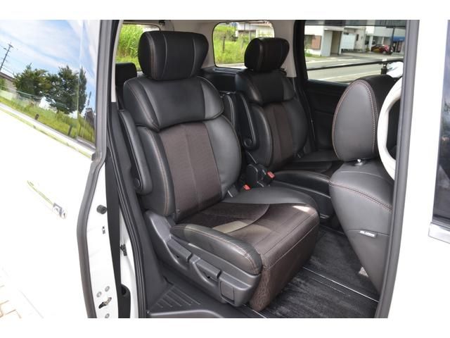 Nissan ELGRAND 2017-05 185911-10
