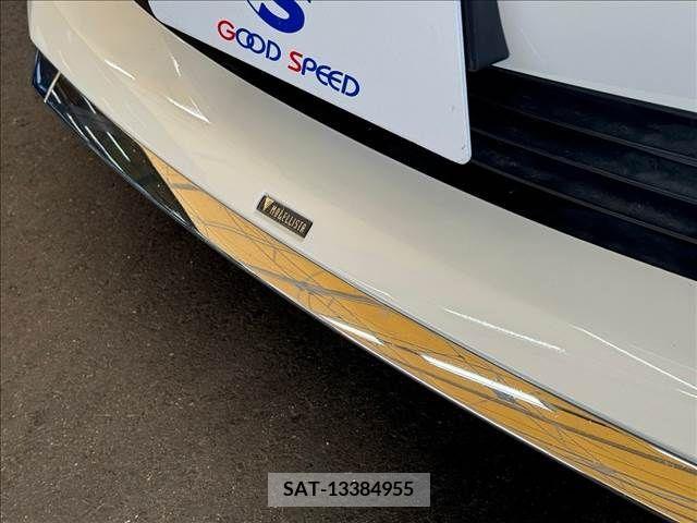 Toyota PRIUS 2019-07 337341-4
