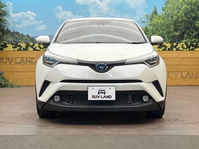 Toyota C-HR 2017-05 10435-14