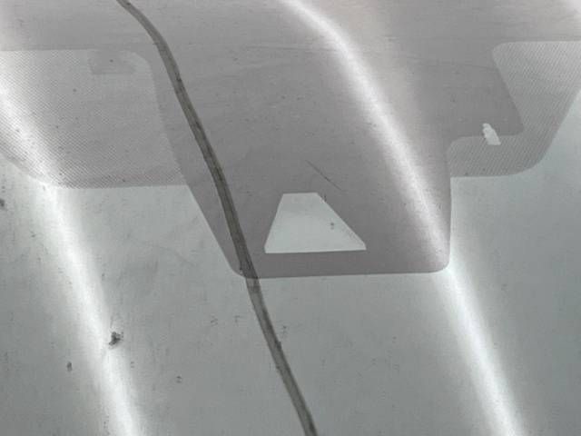 Toyota C-HR 2017-05 10435-4