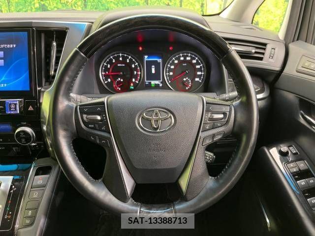 Toyota ALPHARD 2018-04 299427-12