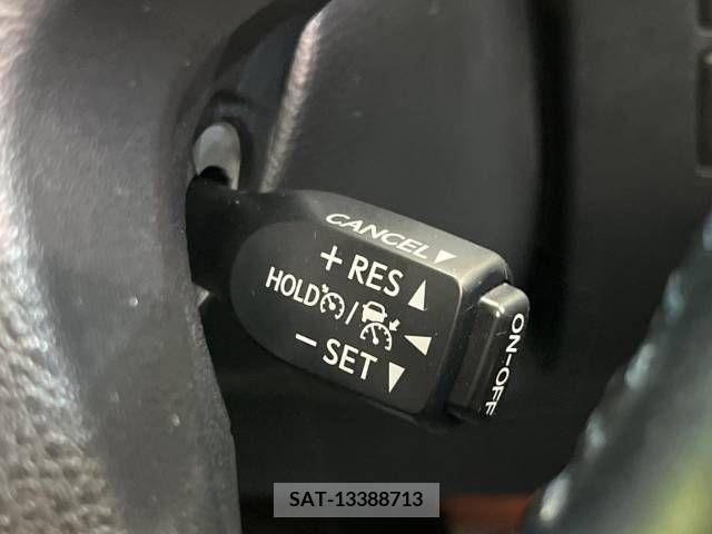 Toyota ALPHARD 2018-04 299427-6