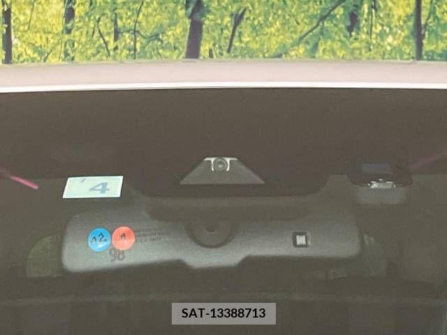 Toyota ALPHARD 2018-04 299427-5