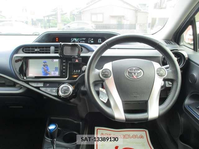 Toyota AQUA 2015-12 292295-16
