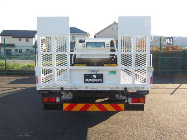 Hino DUTRO 2023-03 17857-5