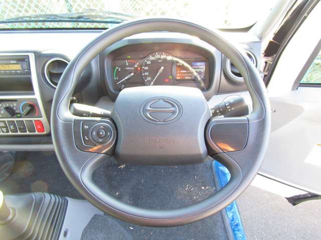 Hino DUTRO 2023-03 17857-13