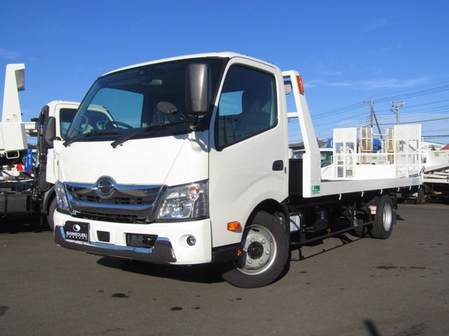 Hino DUTRO 2023-03 17857-0