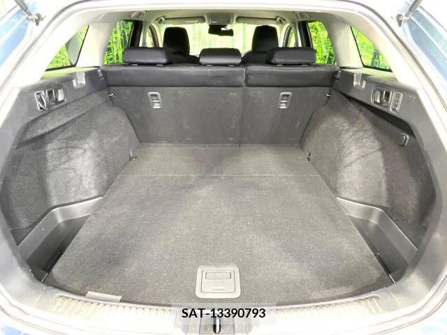 Mazda ATENZA WAGON 2014-09 381304-10
