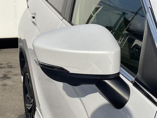 Mitsubishi ECLIPSE CROSS 2021-12 184911-13