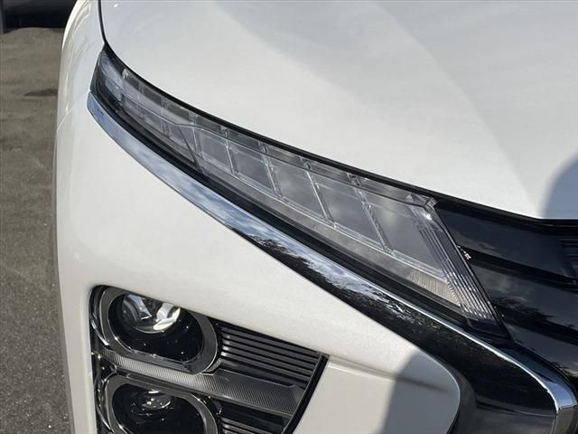 Mitsubishi ECLIPSE CROSS 2021-12 184911-9