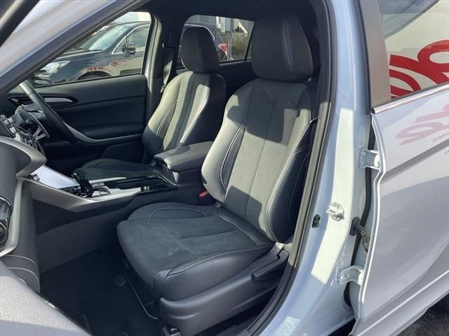Mitsubishi ECLIPSE CROSS 2021-12 184911-21