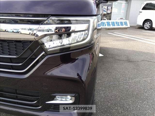Honda N BOX CUSTOM 2019-12 379599-18