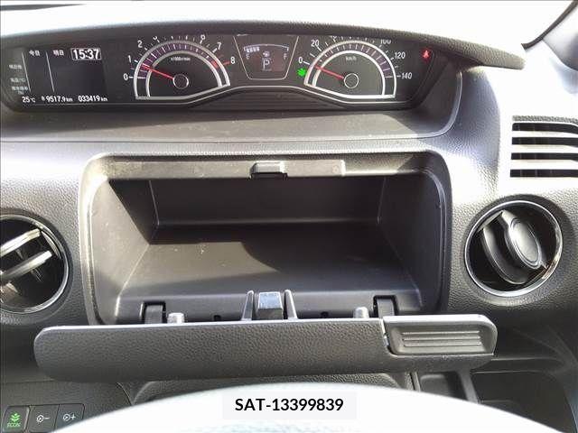 Honda N BOX CUSTOM 2019-12 379599-12