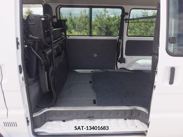 Mazda BONGO VAN 2017-12 375525-17