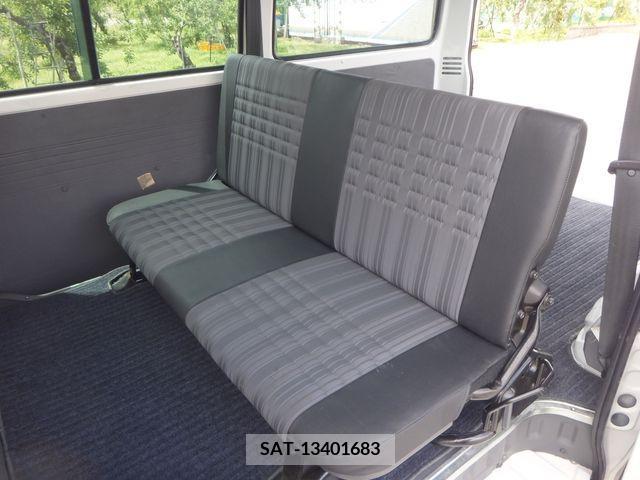 Mazda BONGO VAN 2017-12 375525-16
