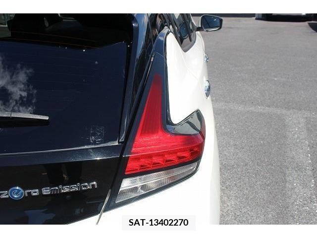 Nissan LEAF 2017-11 245599-12