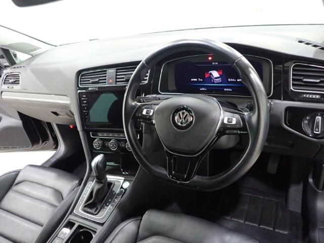 VolksWagen GOLF VARIANT 2020-01 10731-18