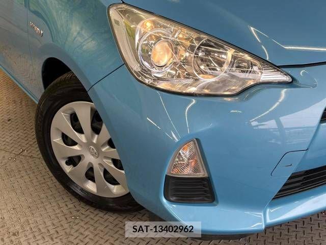 Toyota AQUA 2012-05 313951-12