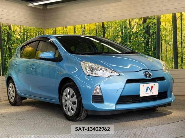 Toyota AQUA 2012-05 313951-16