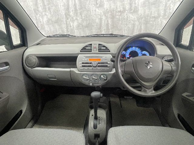Suzuki ALTO 2014-11 28615-1
